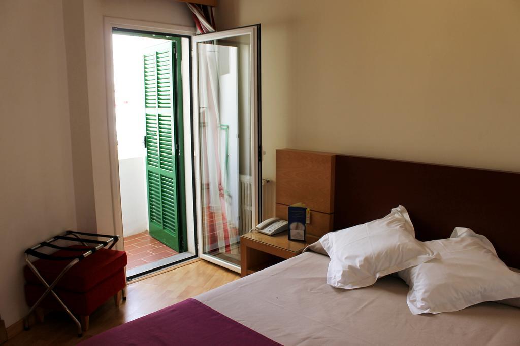 Hotel Amic Colon Пальма-де-Майорка Экстерьер фото