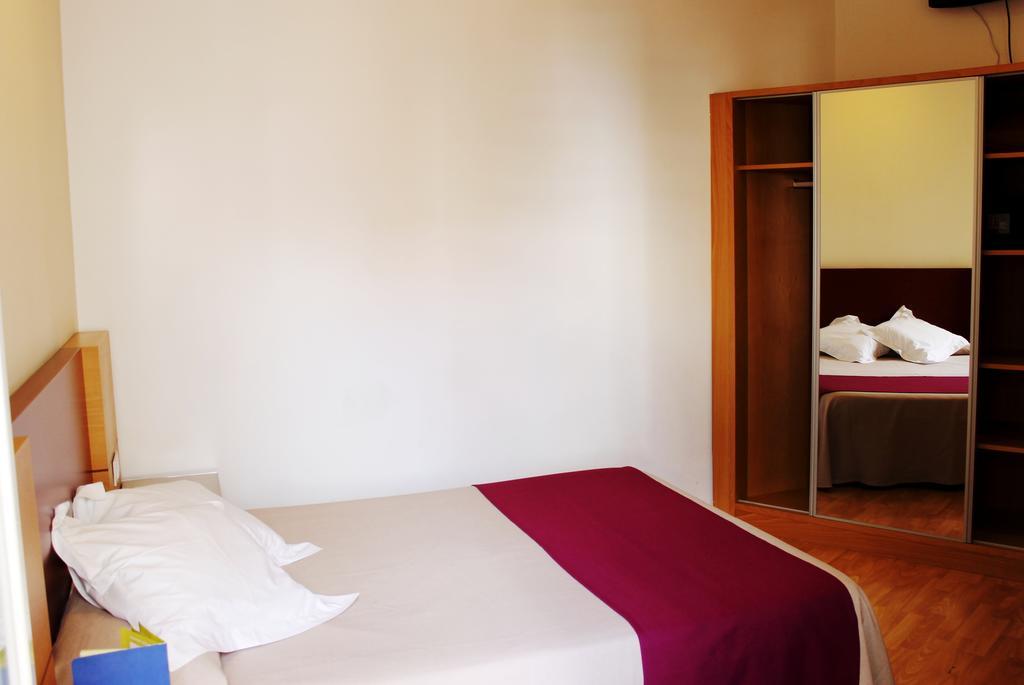 Hotel Amic Colon Пальма-де-Майорка Экстерьер фото